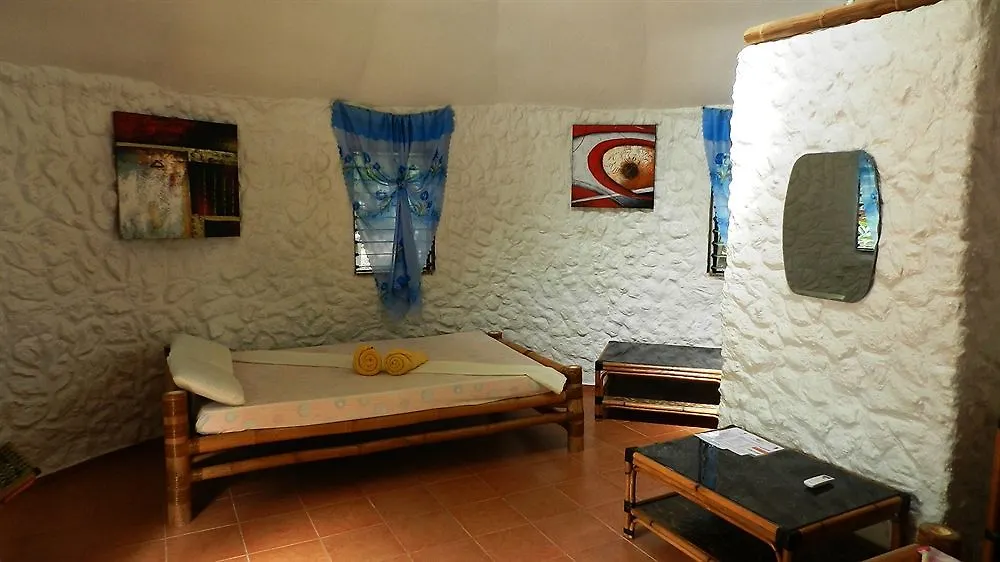 Panglao Chocolate Hills Hostel 3*,  Philippines