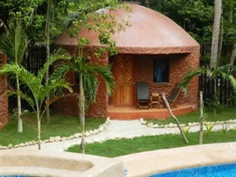 Panglao Chocolate Hills Hostel Resort